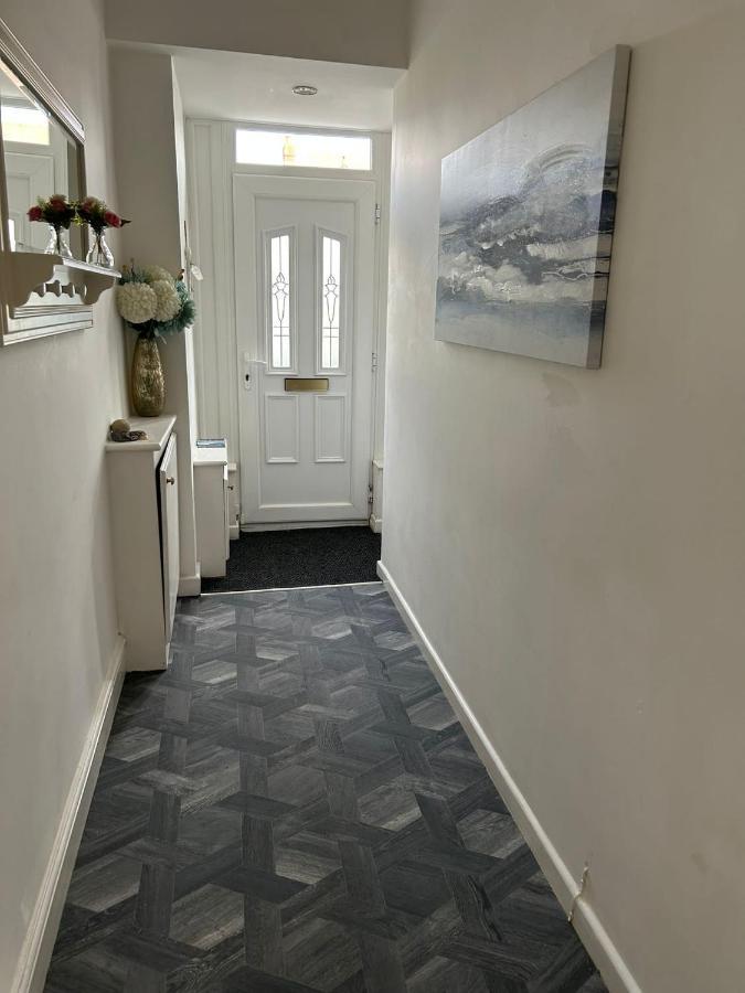 Light And Spacious Highcross Apartment Poulton-le-Fylde Экстерьер фото